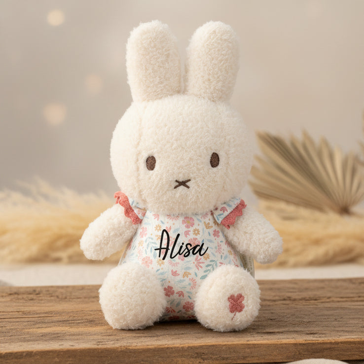 Kuscheltier Hase Blossom personalisiert | Geschenk Miffy by Schmatzepuffer®