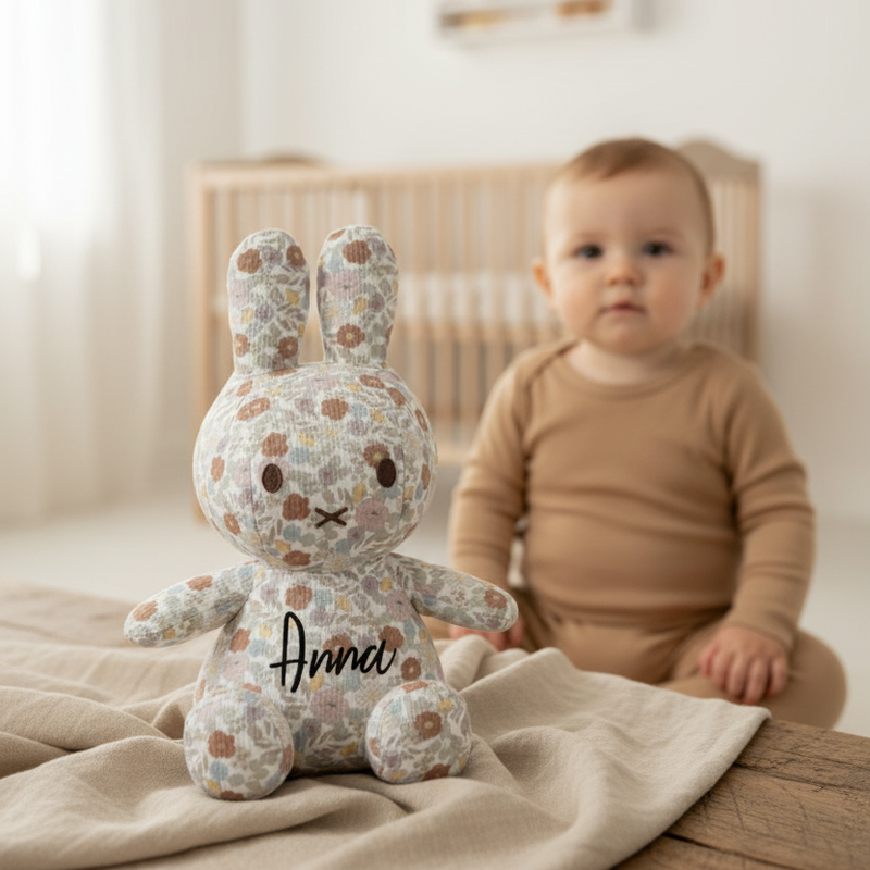Kuscheltier Miffy Hase Little Flowers 25 cm – Geschenk zur Geburt