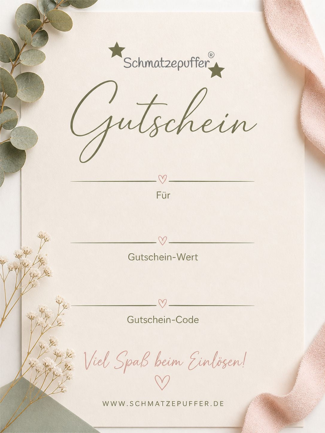 Schmatzepuffer Geschenkgutschein für personalisierte Babygeschenke zur Geburt und Taufe. Flexible Geschenkidee für Eltern, Großeltern, Paten und Freunde zur Auswahl individueller Erinnerungsstücke.