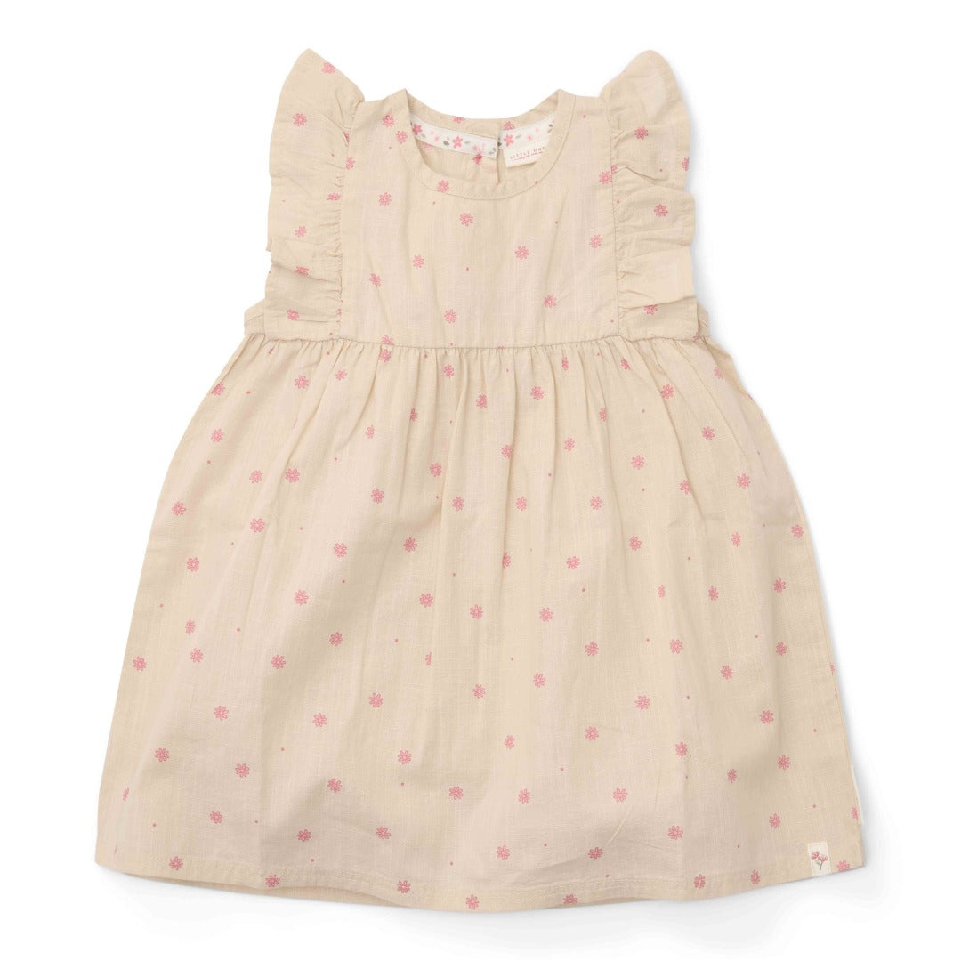 Kleinkind im luftigen Sommerkleid im Garten. Leichtes Kinderkleid für warme Tage mit bequemer Passform, ideal für Alltag, Familienfeste und besondere Anlässe.